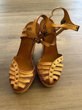 Marc Jacobs Mustard-Tan Braided Platform Ankle-Strap Heels